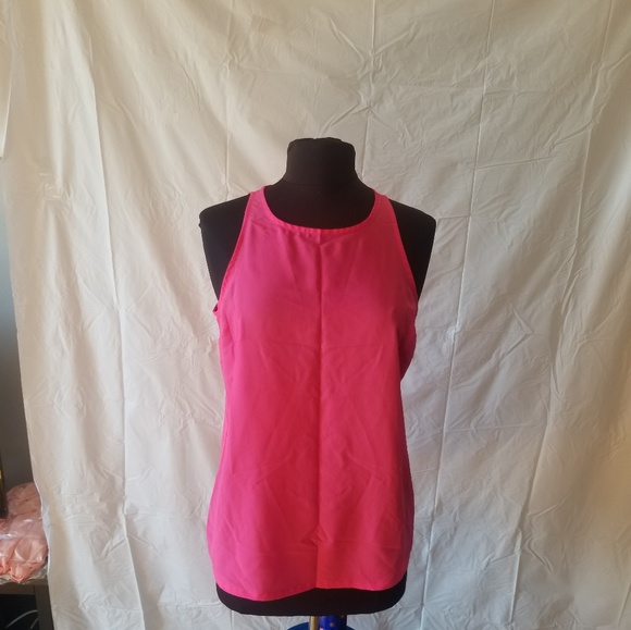 Tops - Picture 7 of 7